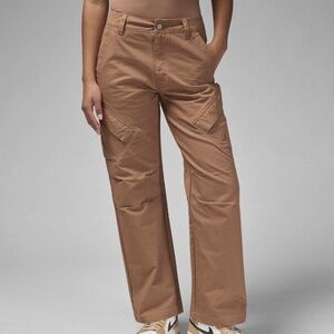 Air Jordan Women S TALL Brown Athleisure Utility Cargo Chicago Trouser Pants NWT